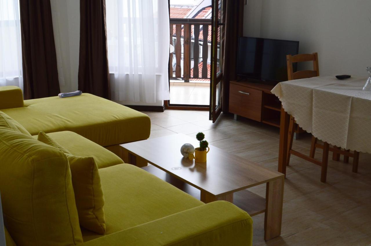 Aquamarine Apartments Sveti Vlas Esterno foto