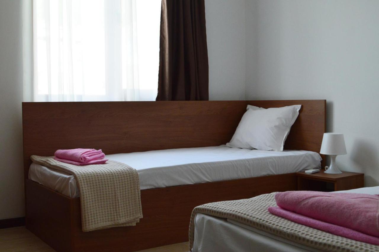 Aquamarine Apartments Sveti Vlas Esterno foto