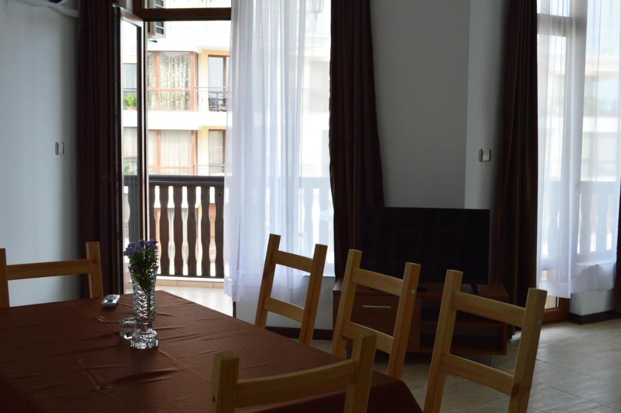 Aquamarine Apartments Sveti Vlas Esterno foto