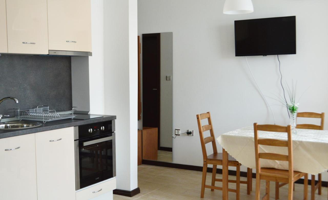Aquamarine Apartments Sveti Vlas Esterno foto