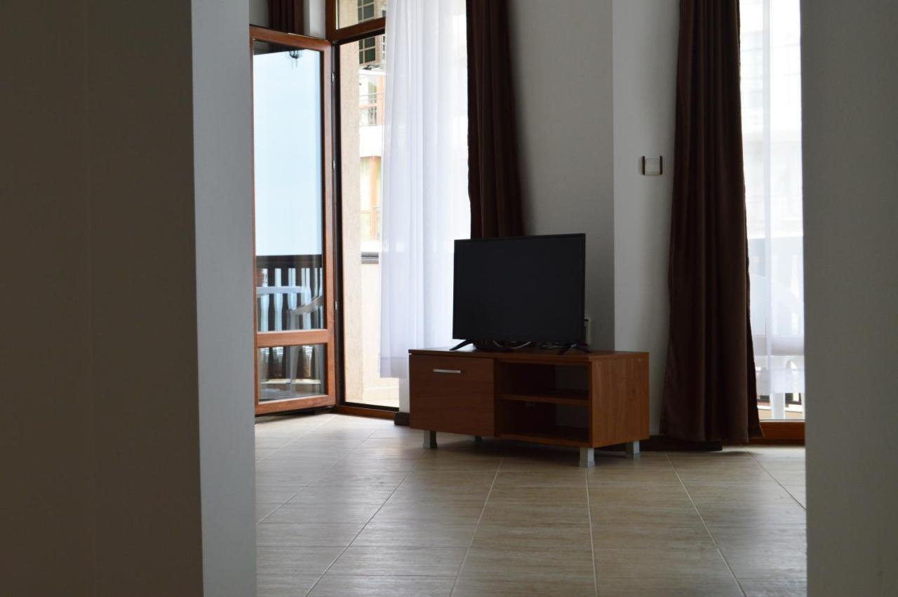 Aquamarine Apartments Sveti Vlas Esterno foto