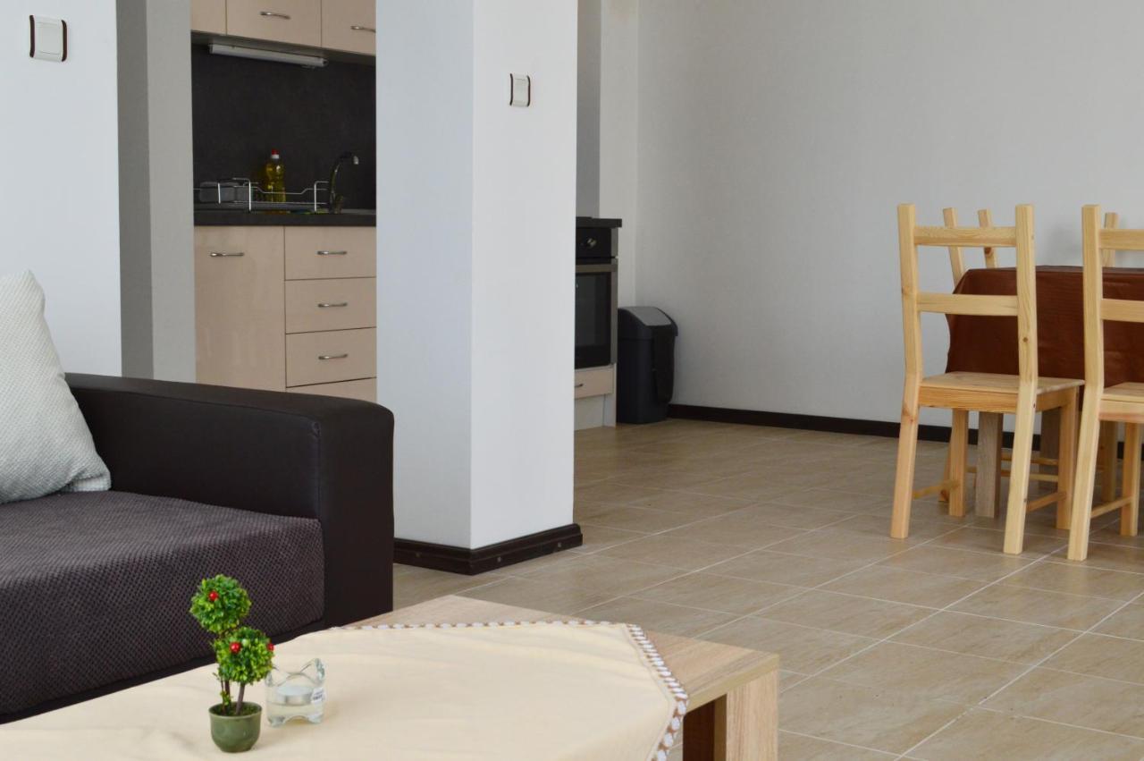 Aquamarine Apartments Sveti Vlas Esterno foto