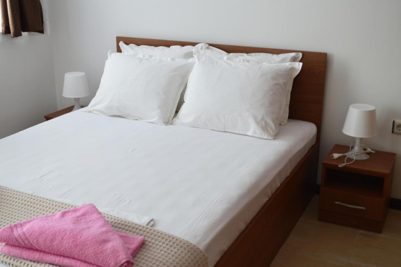 Aquamarine Apartments Sveti Vlas Esterno foto