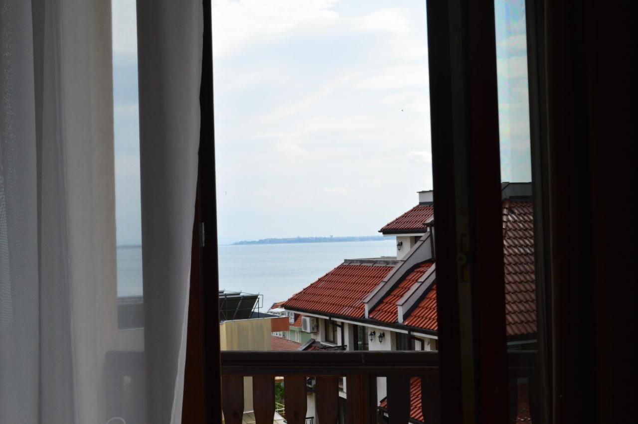 Aquamarine Apartments Sveti Vlas Esterno foto