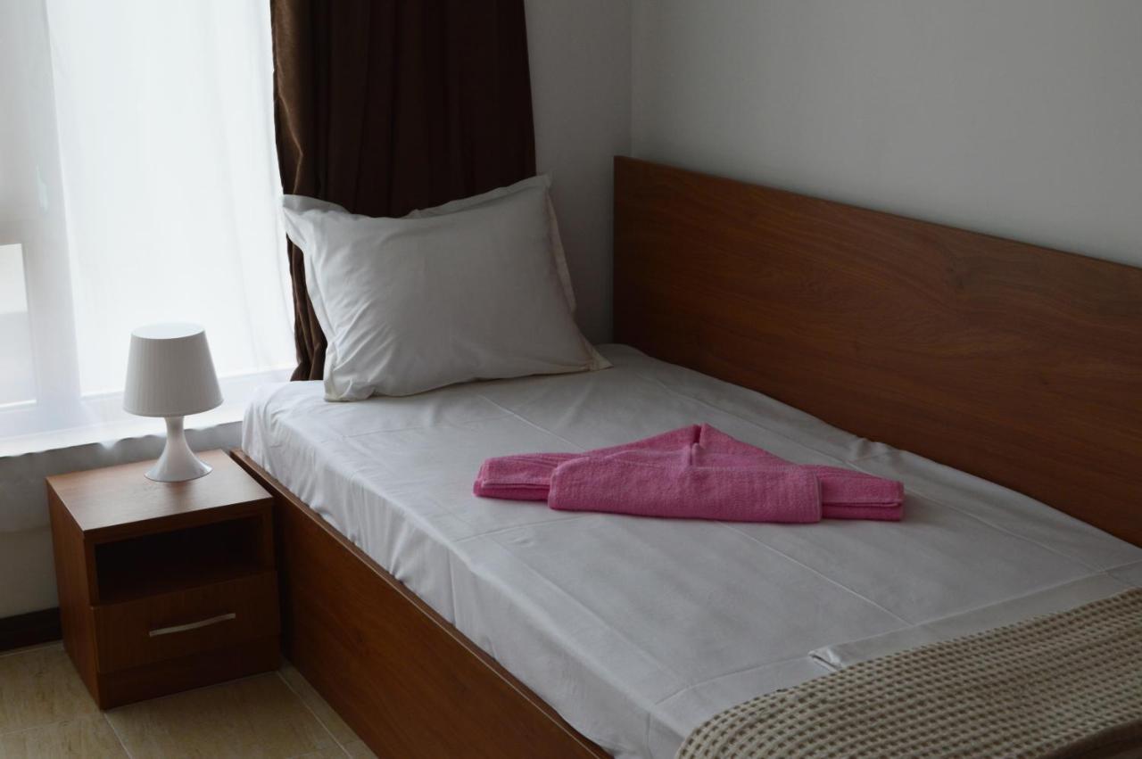 Aquamarine Apartments Sveti Vlas Esterno foto