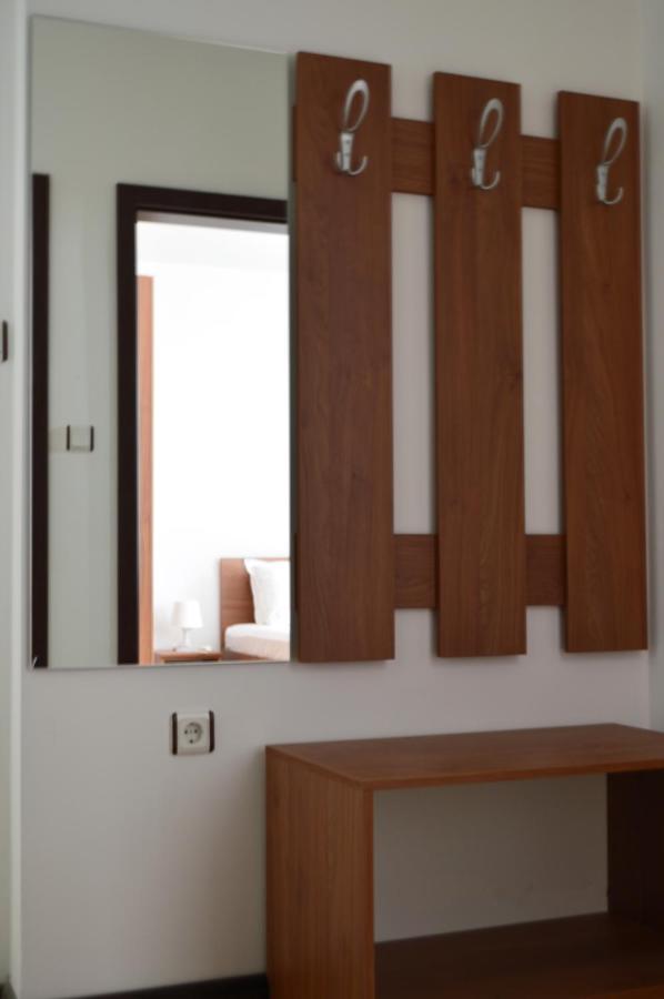 Aquamarine Apartments Sveti Vlas Esterno foto